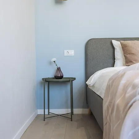 Pastel - Center * Bukarest