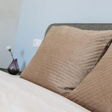 Pastel - Center Bucarest