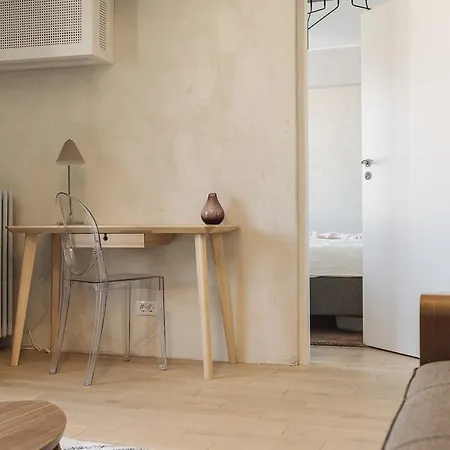 Apartment Pastel - Center *