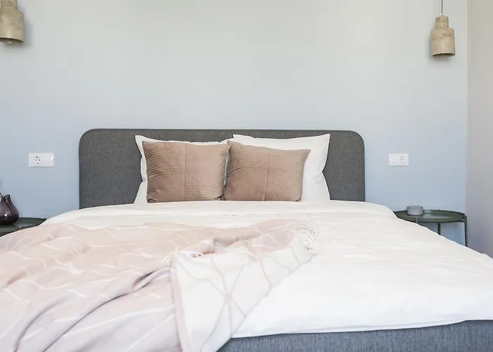 Pastel - Center Bukarest